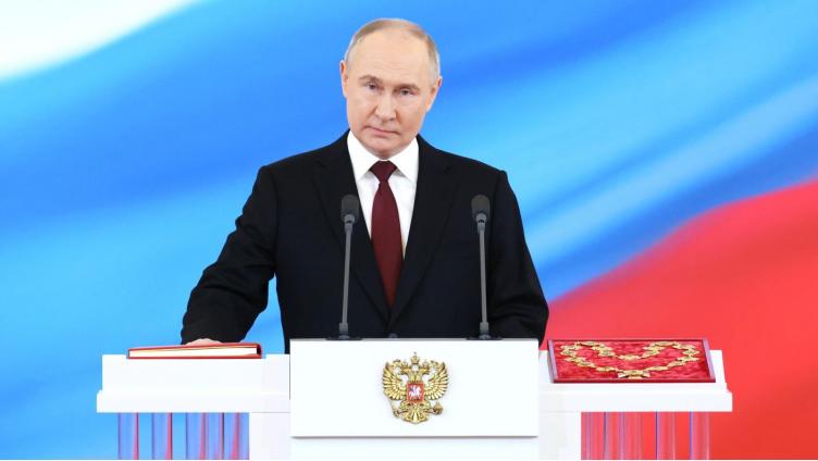 Владимир Путин вступил в должность президента РФ 