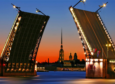 Число туристов Санкт-Петербурга выросло на 6 % за 2016 год
