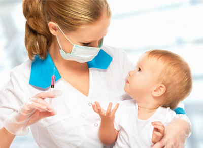 За отказ от прививки ребенку могут ввести юридическую ответственность