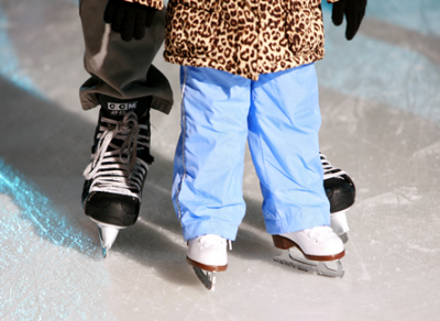 Бесплатно прокатиться на коньках смогут многодетные семьи