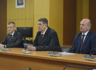 Три кандидата на пост руководителя администрации Вологодского района представили свои программы
