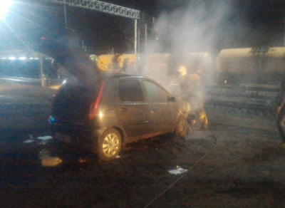 В Череповце загорелась машина