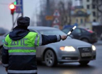 В Череповецком районе проводится массовая проверка водителей