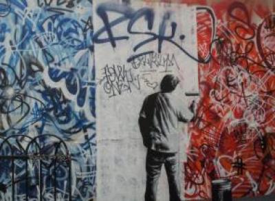 Вологодские прокуроры и депутаты хотят штрафовать за граффити