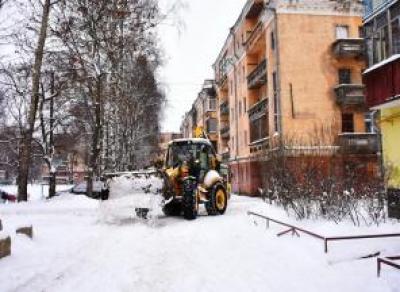Мэр Вологды устроит внеплановую проверку уборки дворов