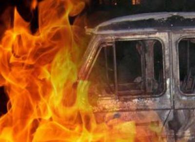 Мужчину сожгли заживо в своем автомобиле