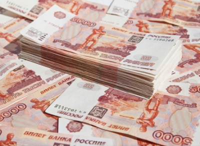 Две подруги украли у столичного гостя 500 тысяч рублей