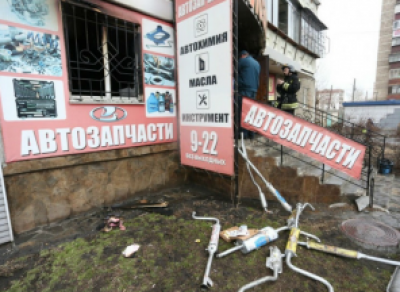 В Вологде сегодня ночью подожгли магазин автозапчастей