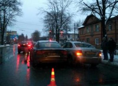 Тройное ДТП в Вологде: пострадала 6-летняя девочка
