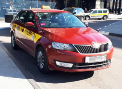 Машины такси на Вологодчине станут разноцветными