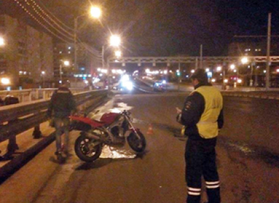 В Череповце в результате ДТП с мотоциклом школьнице оторвало ногу