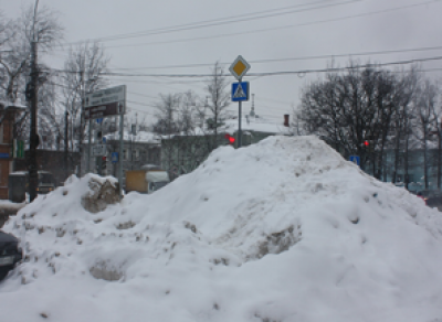 Снегоуборочная техника в Вологде будет работать круглосуточно