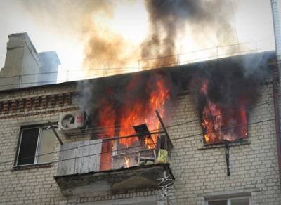 В Фетинино ребенок «играл с огнем» и устроил пожар в квартире