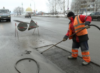 В областной столице продолжается ремонт дорог