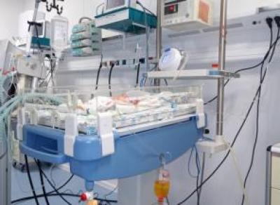 Уникальную операцию новорождённому провели в Вологде