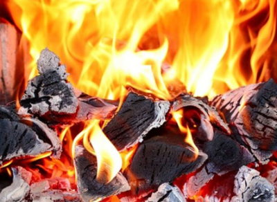 Работник АО «Вологодский картофель» пытался разжечь печь бензином и получил ожоги 50% тела