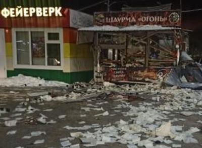 Павильон с шаурмой взорвался в Вологде