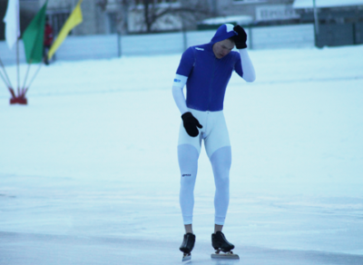 Конькобежец Виталий Неклюдов получил звание «Мастер спорта России»