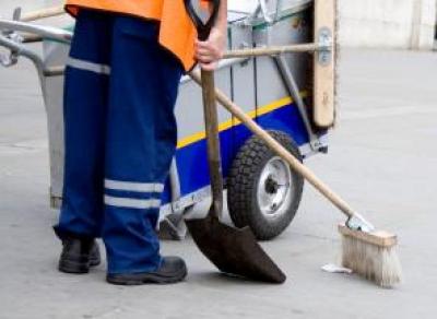 26 тонн мусора после Дня металлурга было вывезено коммунальными службами Череповца 