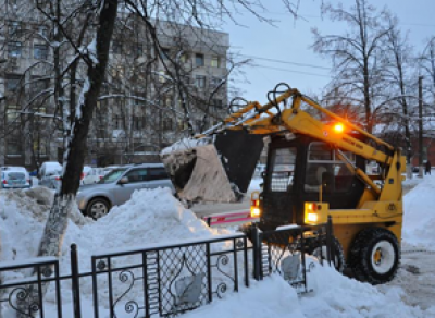 Результаты ночной уборки коммунальщиков – 350 кубометров снега вывезено с улиц города