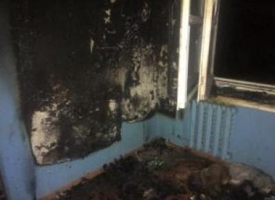 17 человек спасли из горящего общежития в Вологде