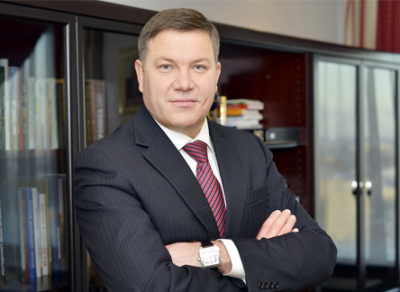 Олег Кувшинников получил 3+ в рейтинге политической выживаемости губернаторов