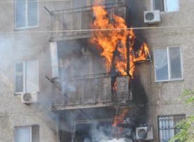 В одной из квартир  Череповца вспыхнул  балкон