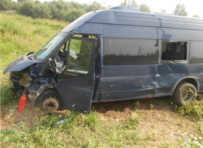 В Вологодской области в аварии пострадали 12 человек