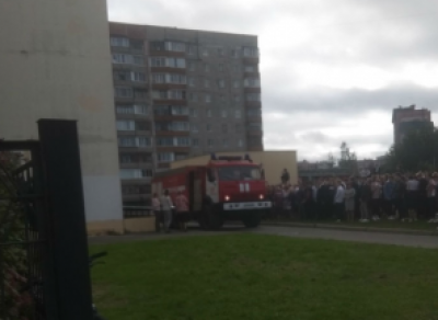 В Череповце эвакуировали учеников школы № 14