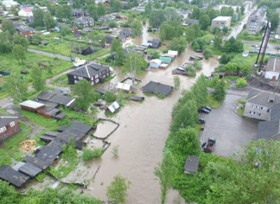В Вытегре затопило более 30 улиц