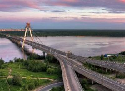 Октябрьский мост в Череповце будут красить до 15 октября