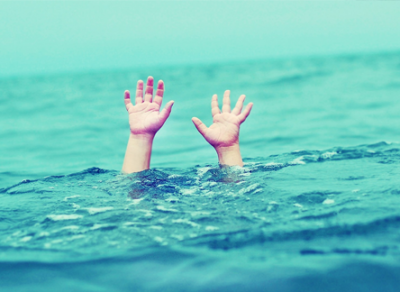 2 маленьких мальчика утонули в пруду в Грязовце