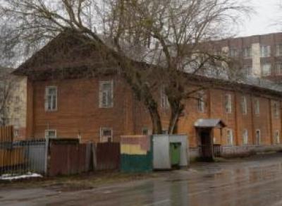 В Череповце расселят 112-летний дом