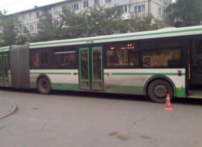 В Вологде 5-летний ребенок попал в больницу из-за экстренного торможения автобуса