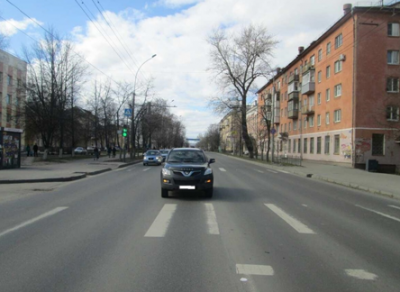9-летняя девочка в Вологде попала под колеса иномарки