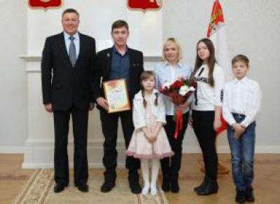 В Вологде многодетные семьи начали получать «земельные сертификаты»