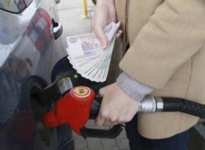 ФАС призвала снизить цены на топливо на АЗС