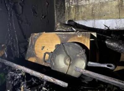 В Вологде из-за пожара в доме эвакуировали 17 жильцов