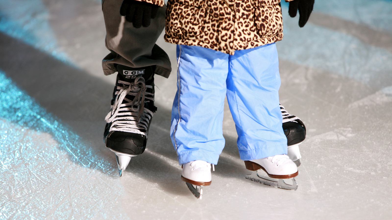 Бесплатно прокатиться на коньках смогут многодетные семьи