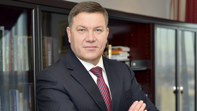 Олег Кувшинников получил 3+ в рейтинге политической выживаемости губернаторов