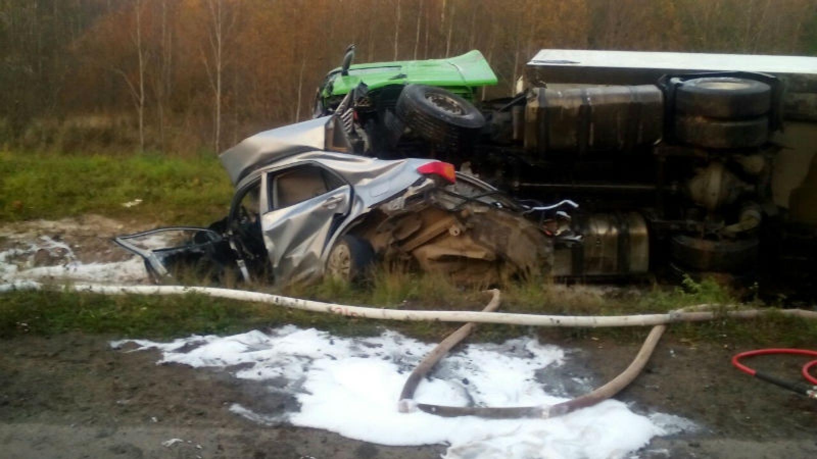 В страшной аварии в Вытегорском районе погибло 3 человека