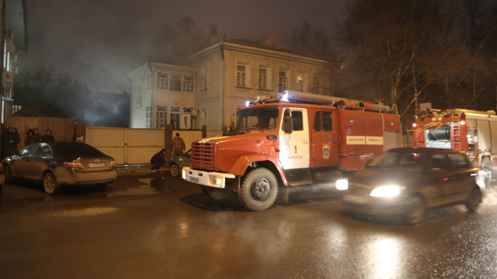 В центре Вологды горел дом за 40 миллионов рублей