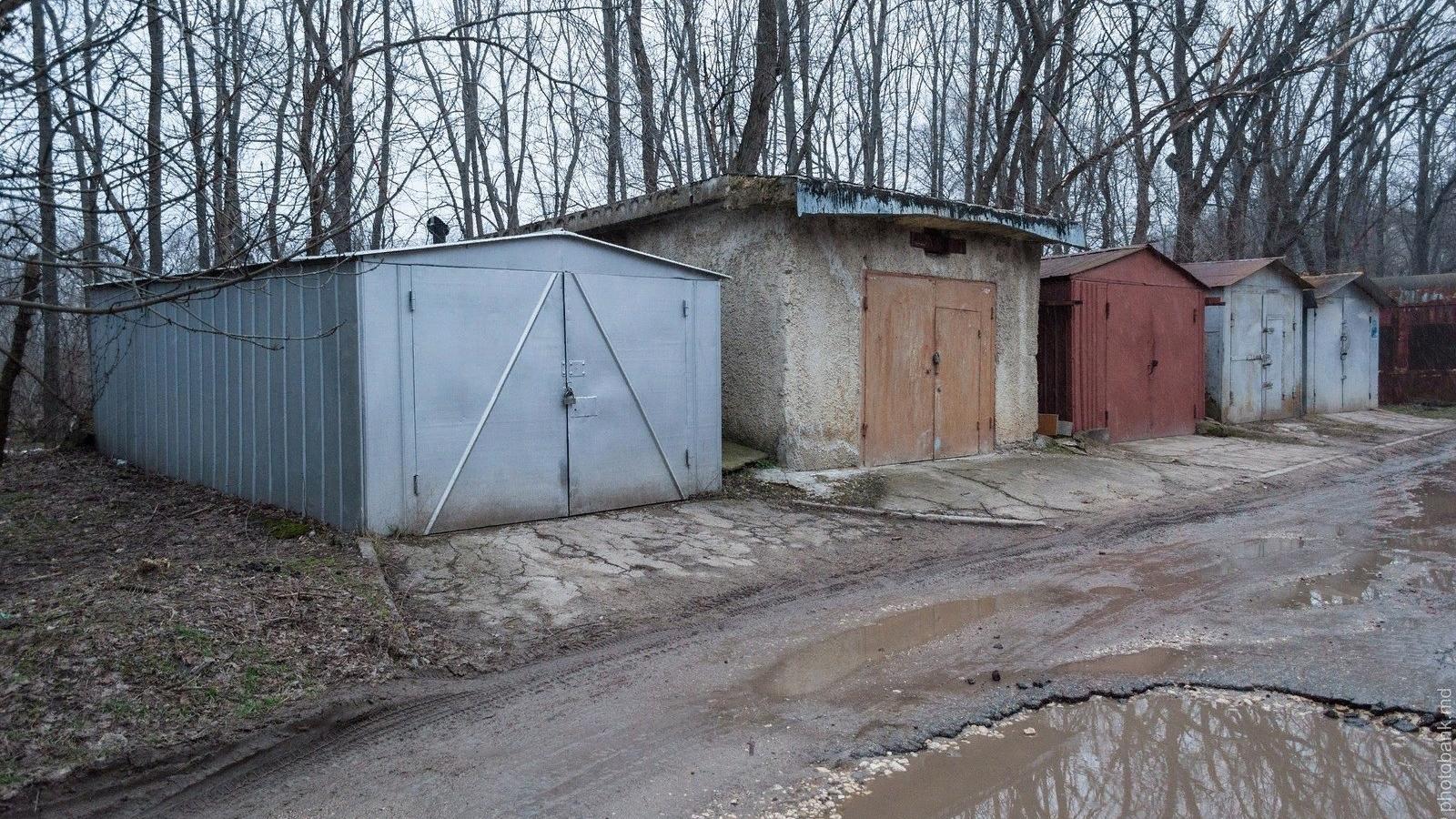 В Вологде в гаражах на ул. Пугачева нашли школьника без сознания