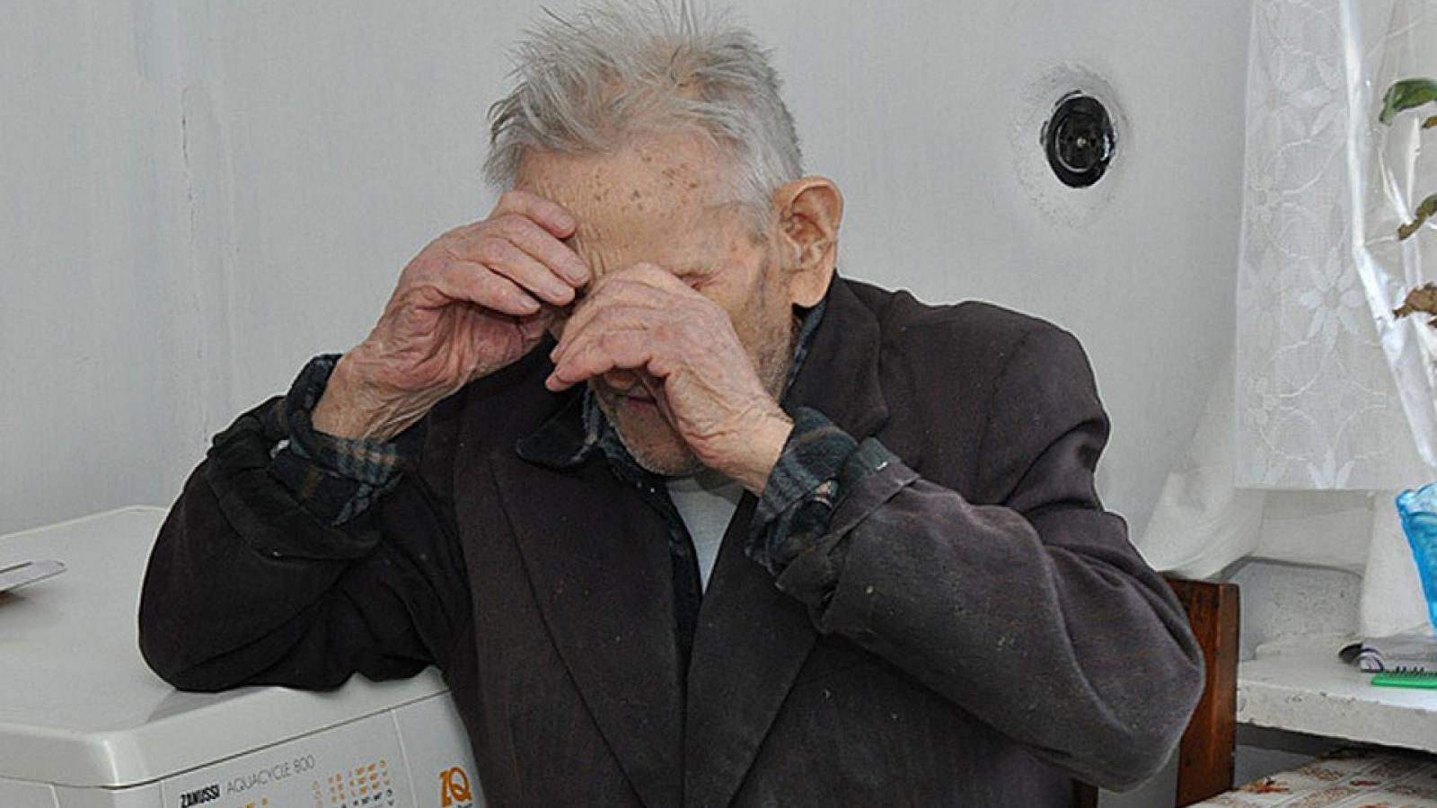 В Вологодской области мошенник обманул пенсионера на 245 тысяч рублей