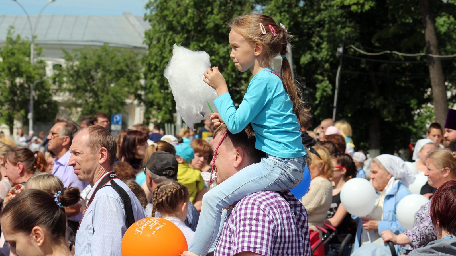 В Вологде в первый день лета устроят сладкий праздник для детей