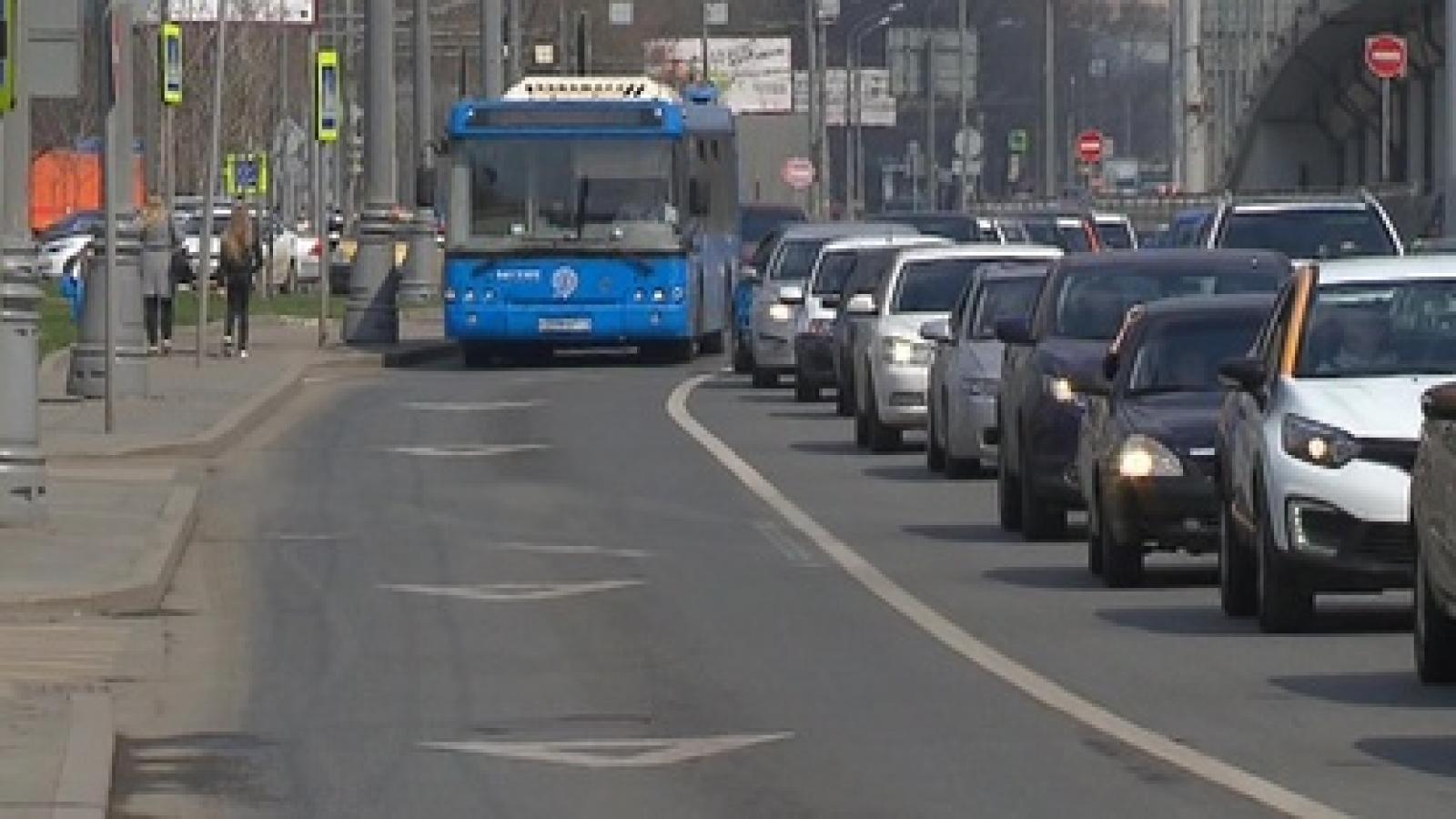 Нужны ли Вологде полосы для автобусов?