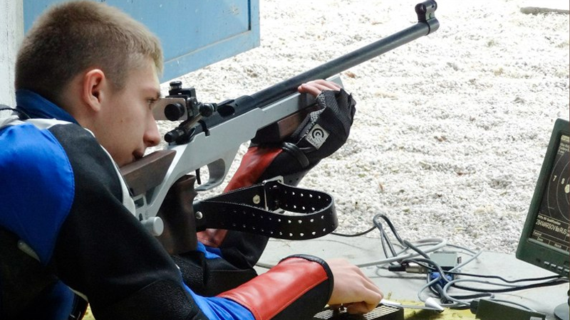 Илья Марсов завоевал золотую медаль на первенстве России по стрельбе из пневматического оружия