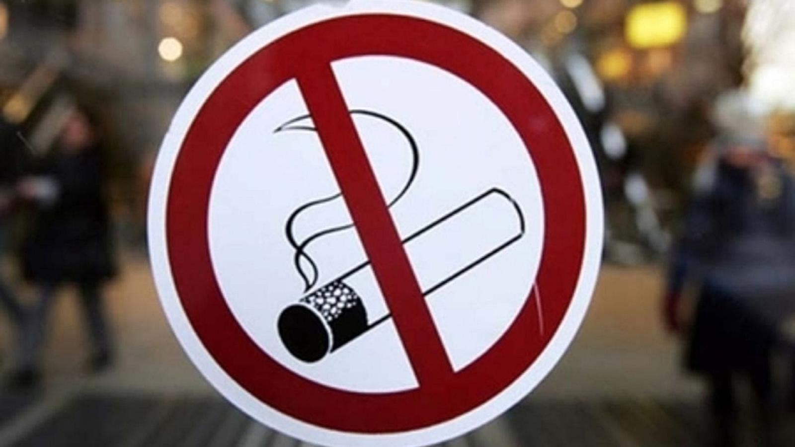 Курение электронных сигарет в общественных местах могут запретить