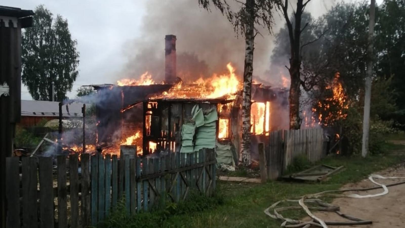 Подросток погиб в пожаре в Вытегорском районе