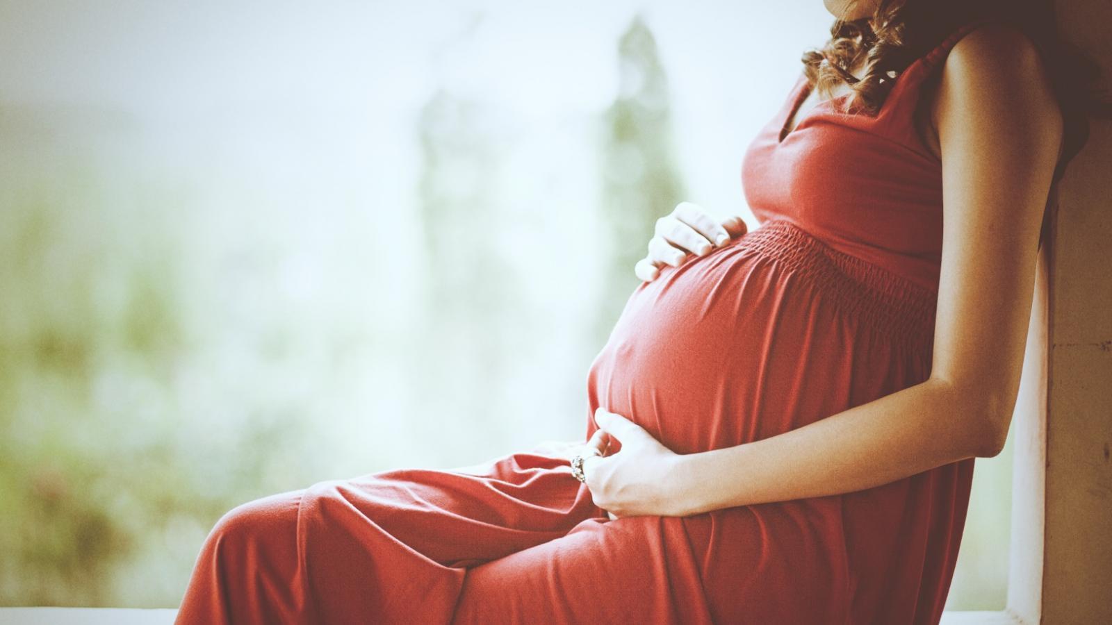 Повысят пособия по беременности и уходу за ребёнком